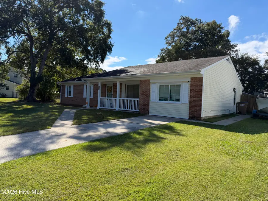 18 Walnut Drive, Jacksonville, NC 28546 - #3