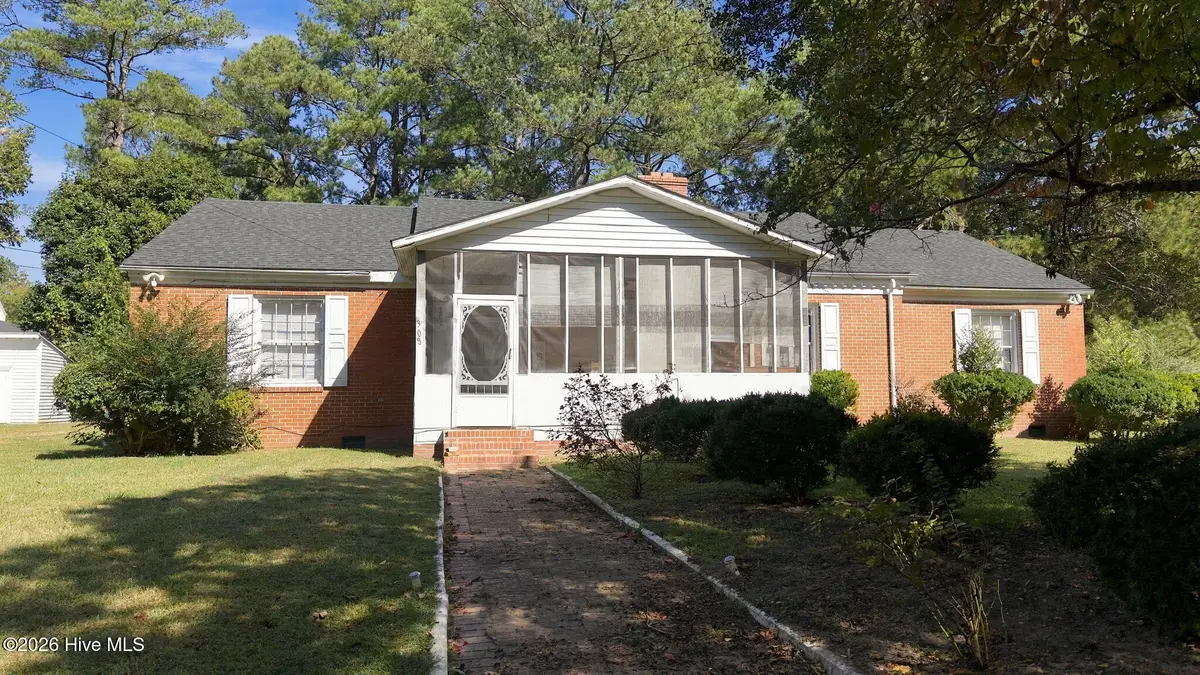 308 W Franklin Street, Enfield, NC 27823 - #1