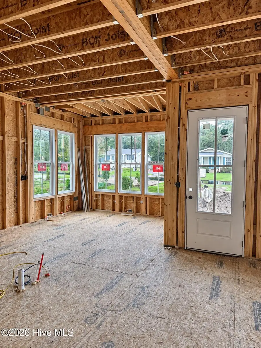 609 N Burrington Avenue, Southport, NC 28461 - #3