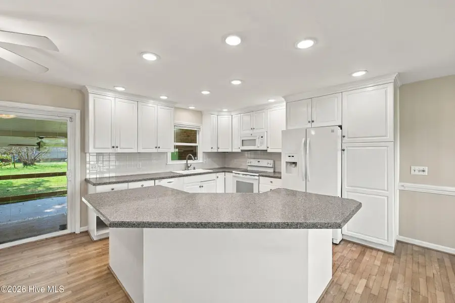 1650 N Kerr Avenue, Wilmington, NC 28405 - #2