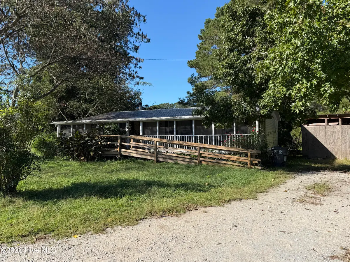 1110 Hewett Road Sw, Supply, NC 28462 - #1