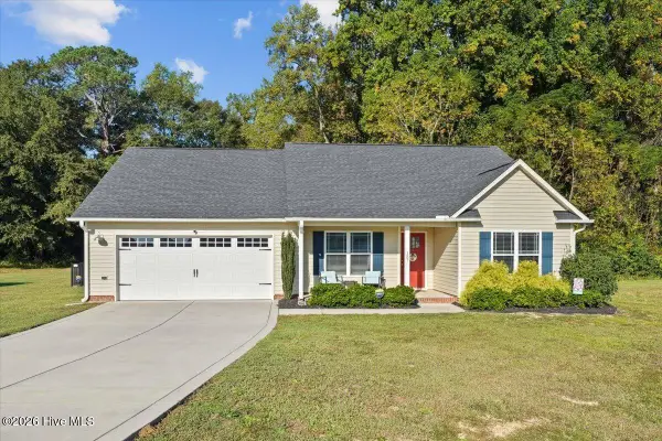 157 Goose Creek Circle, Dunn, NC 28334