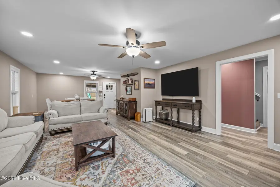 410 Coharie Drive, Clinton, NC 28328 - #3