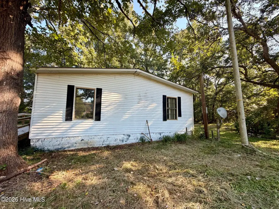 9559 S Us 17 Highway S, Chocowinity, NC 27817 - #3