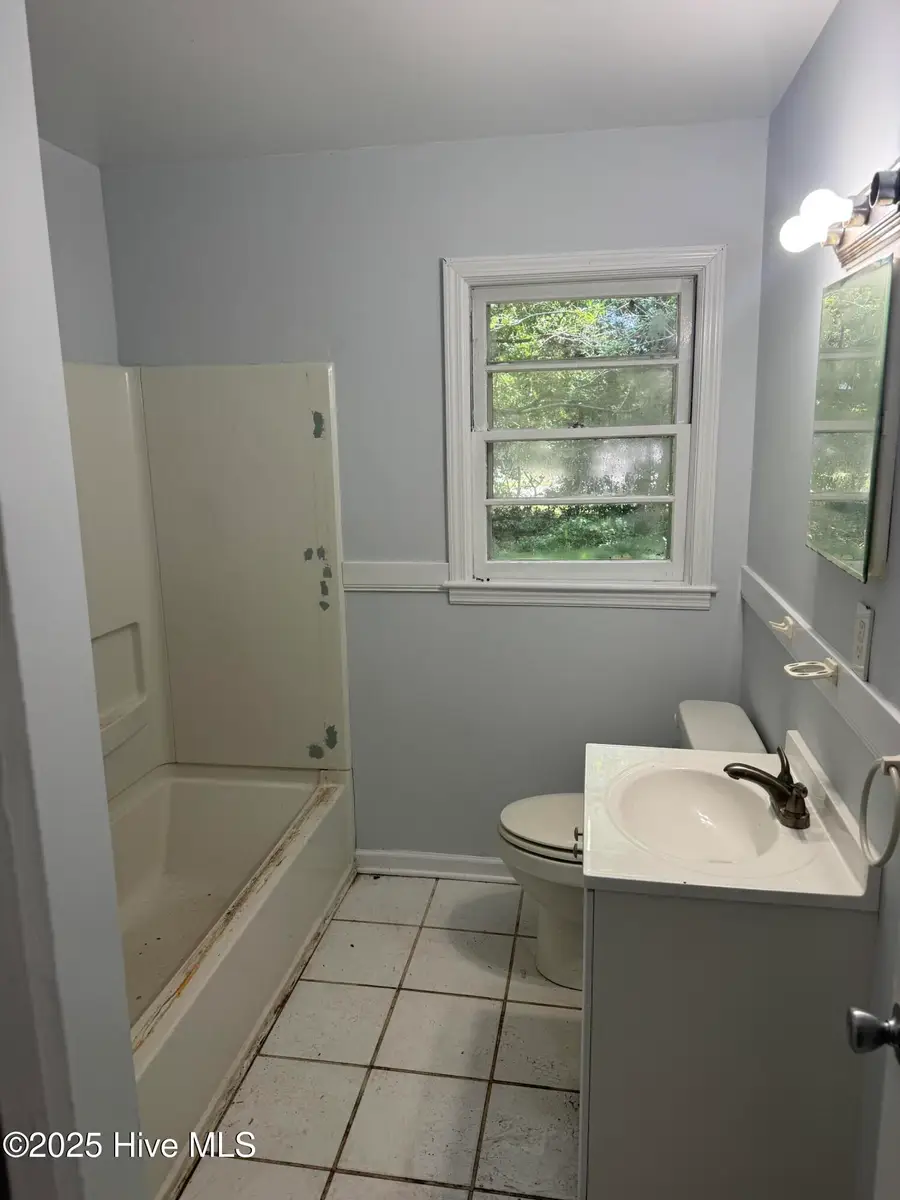 4022 Wilshire Boulevard, Wilmington, NC 28403 - #3