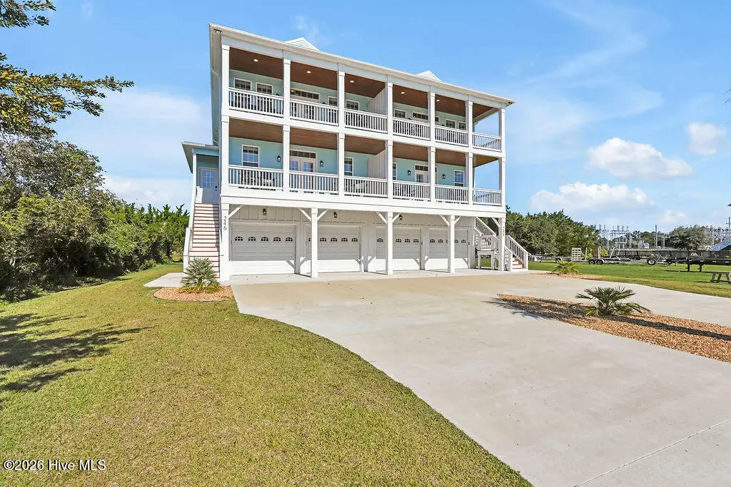 246 Grandview Drive, Sneads Ferry, NC 28460 - #1