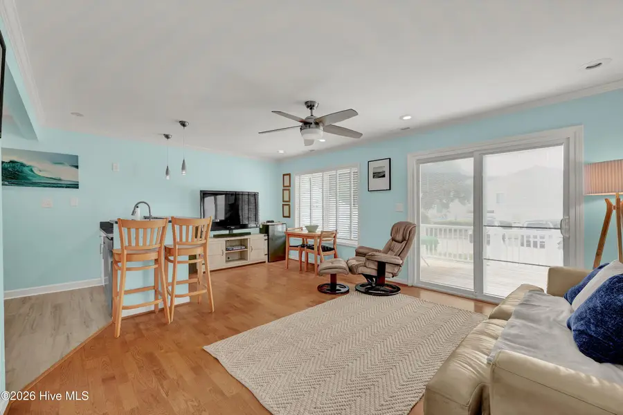 122 Driftwood Court, Wrightsville Beach, NC 28480 - #3