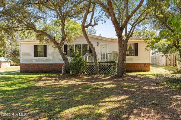 4739 Port Loop Road Se, Southport, NC 28461