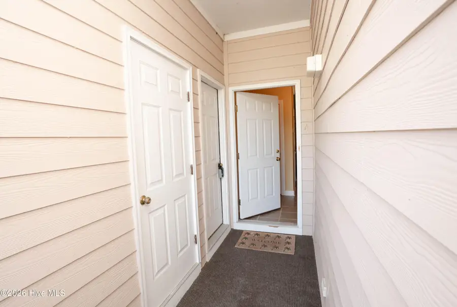 186 Clubhouse Road #Apt 4, Sunset Beach, NC 28468 - #2