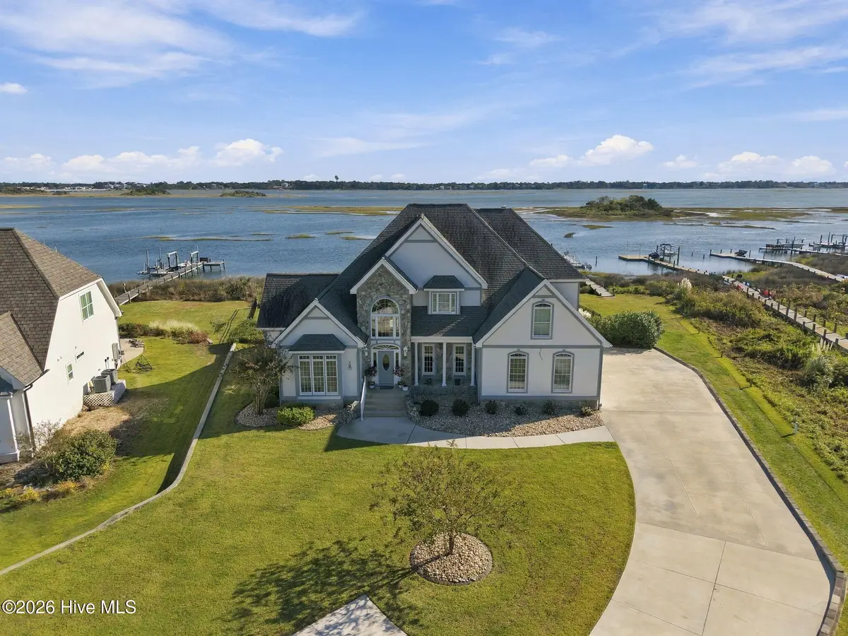 105 Magens Court W, Cedar Point, NC 28584 - #1