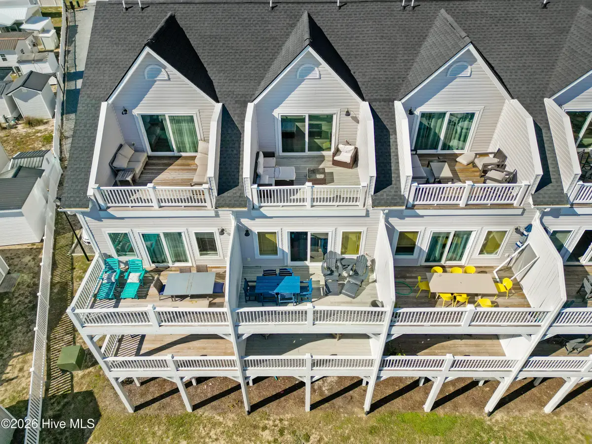 1103 Sapphire Avenue, Surf City, NC 28445 - #1
