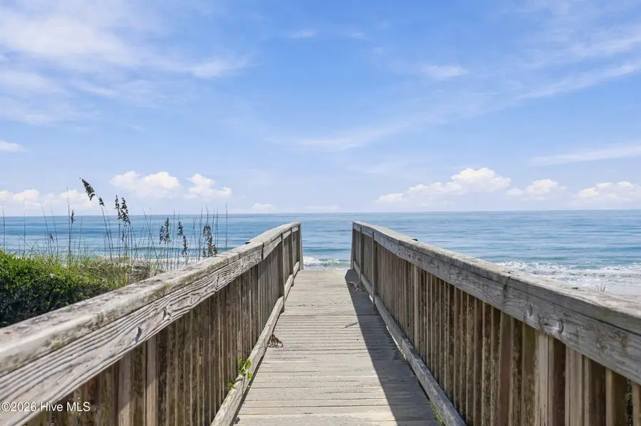 811 S Shore Drive, Surf City, NC 28445 - #2