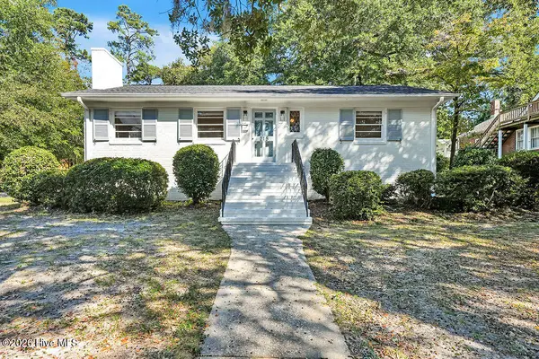 215 Keaton Avenue, Wilmington, NC 28403