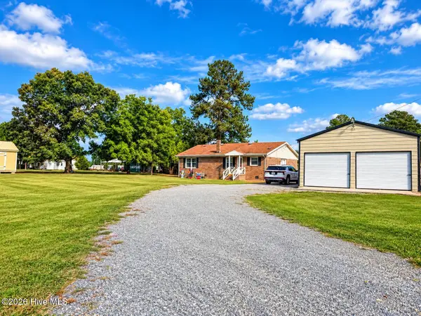 100 Haywood Drive, Roanoke Rapids, NC 27870