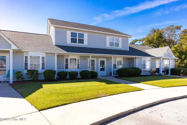 303 Barbour Road #Unit 902, Morehead City, NC 28557