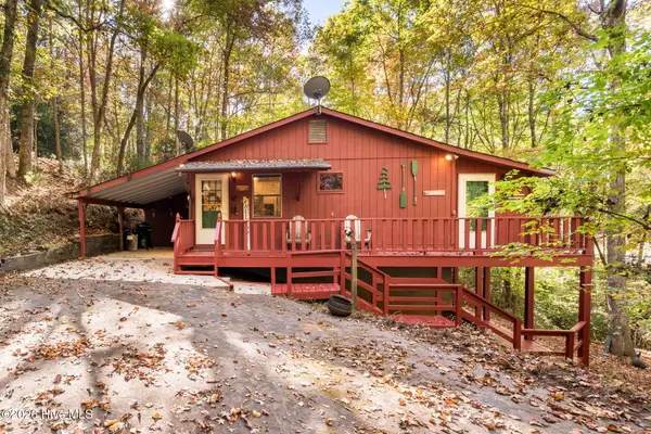 36 Mountain Stream Road, Murphy, NC 28906