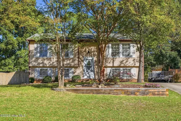 106 Castle Bay Court, Cary, NC 27511