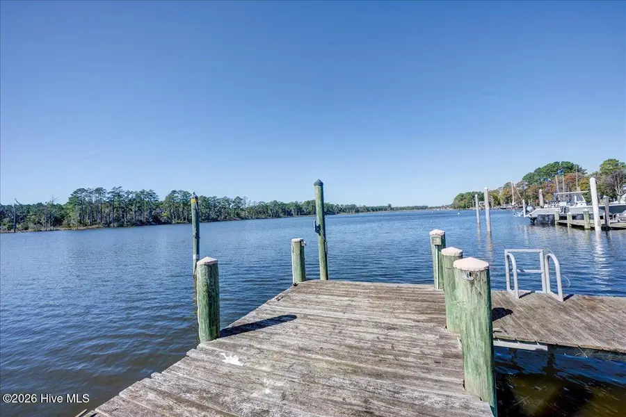 5508 Gondolier Drive, New Bern, NC 28560 - #2