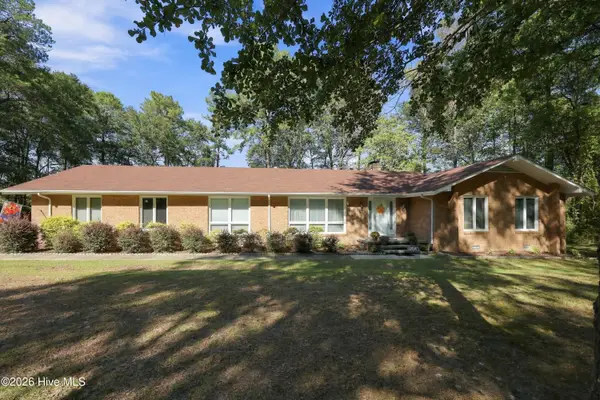 2453 Dogwood Lane, Kinston, NC 28504
