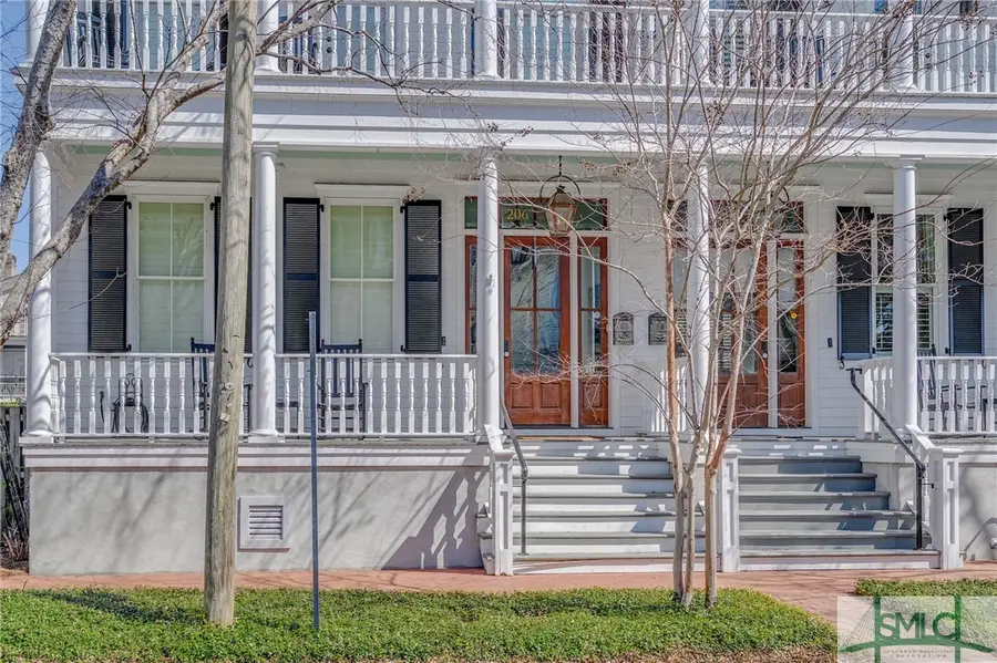 206 W Waldburg Street, Savannah, GA 31401 - Image #2