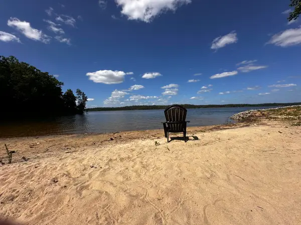 1282 Striper Cove, Tignall, GA 30817