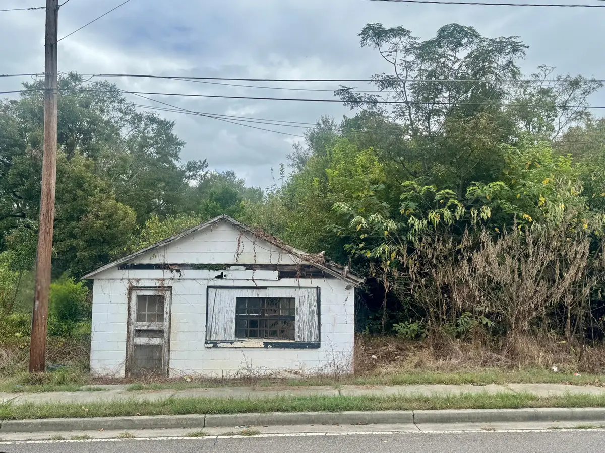 816 Perry Street, Waynesboro, GA 30830 - Image #1