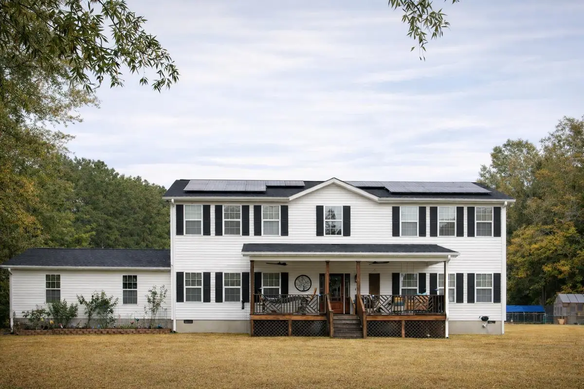 106 Heddy Road, Greenwood, SC 29646 - Image #1