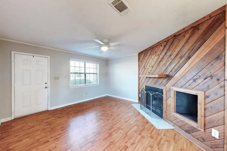 208 W Buena Vista Avenue, North Augusta, SC 29841 - Image #2