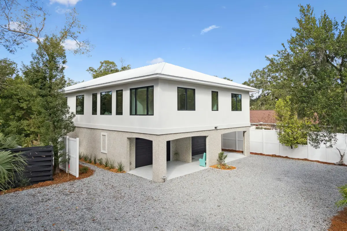 669 Arnold Lane, Saint Simons, GA 31522 - Image #1