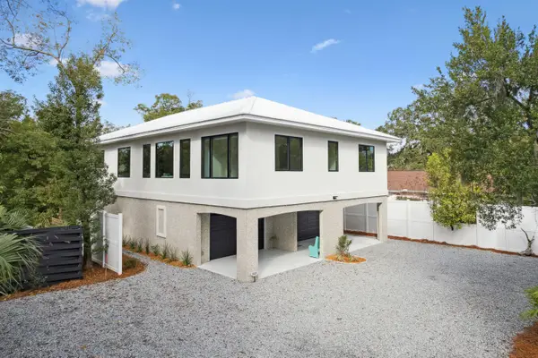 669 Arnold Lane, St. Simons, GA 31522