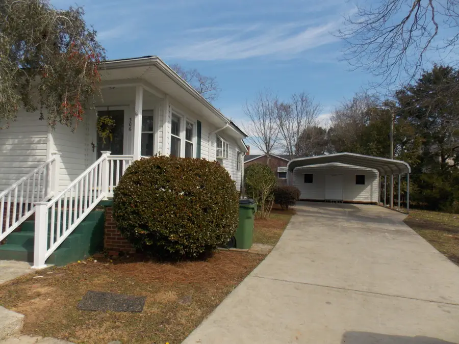 306 S Maple Street, McCormick, SC 29835 - #2