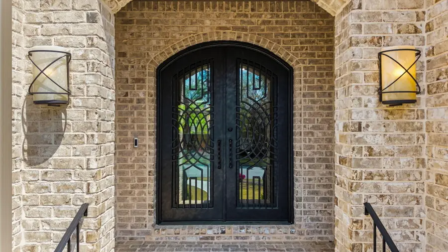 607 W Lake Circle, Martinez, GA 30907 - #3