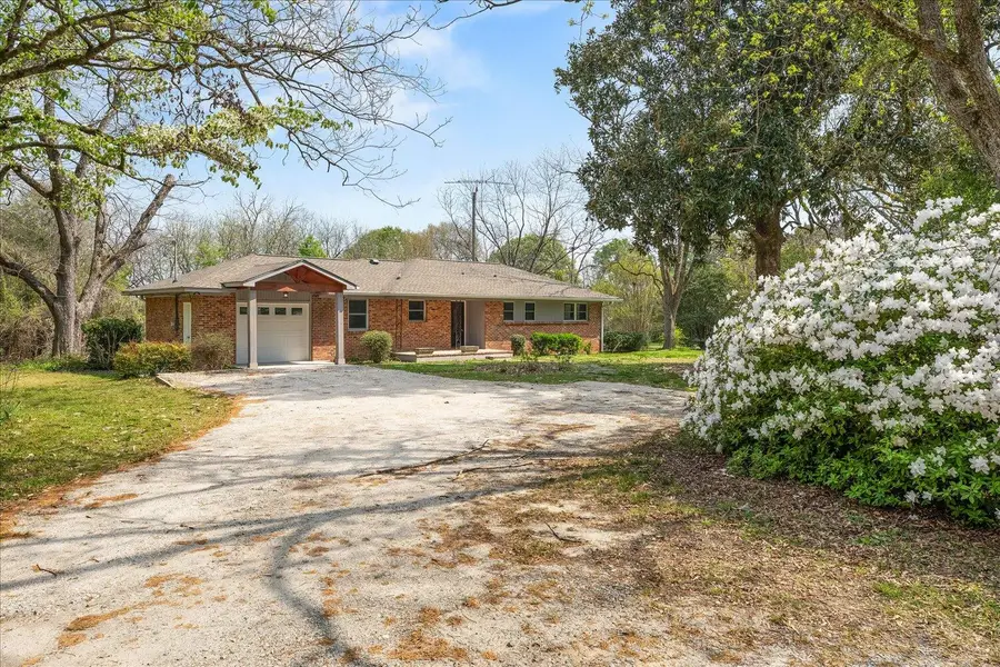 240 SE Newton Place, Crawfordville, GA 30631 - #2