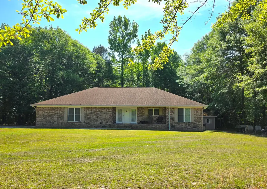 335 W Sheppard Street, Stapleton, GA 30823 - #2