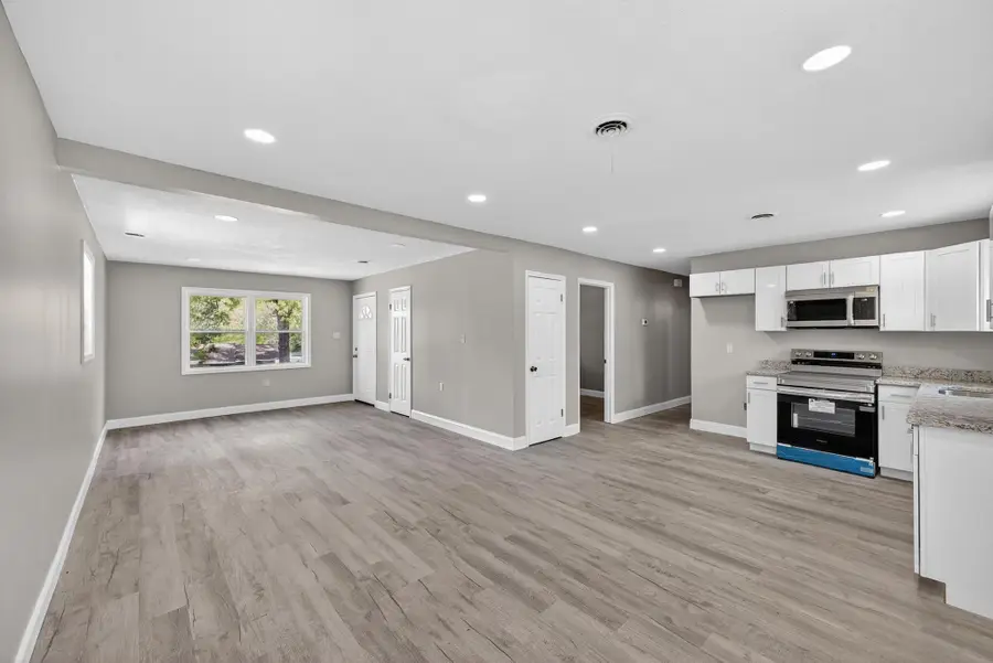 4301 Warwick Avenue, Hephzibah, GA 30815 - #2