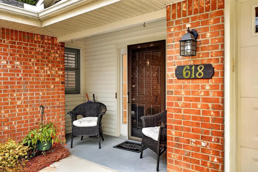 618 Clarendon Place, Aiken, SC 29801 - #2