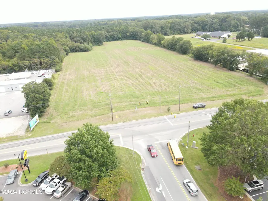 13 E S, Ahoskie, NC 27910 - Image #3