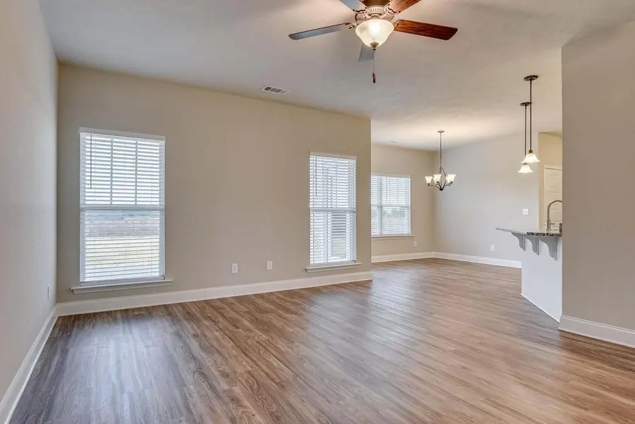 123 Willow Oak Circle, Thomson, GA 30824 - #3