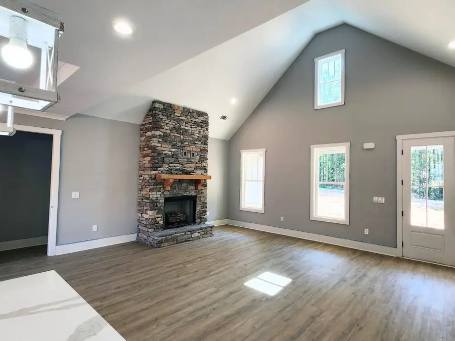 122 Terrace Circle, McCormick, SC 29835 - #3