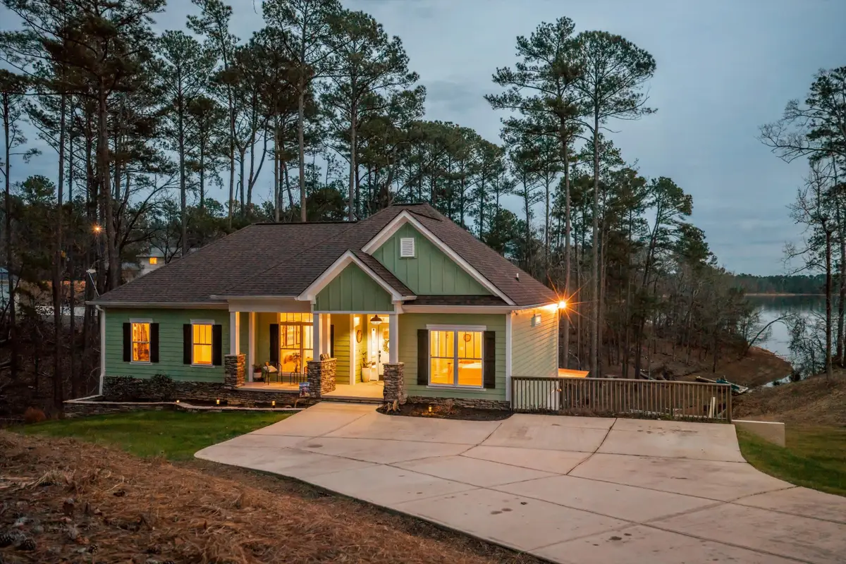 137 Memorial Drive, McCormick, SC 29835 - #1