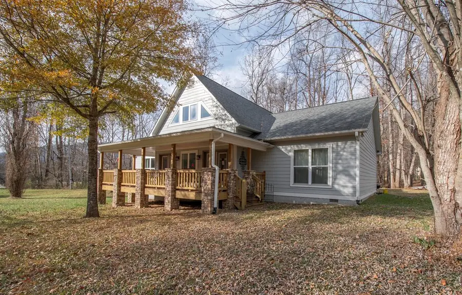 11509 Hwy 64 E, Hayesville, NC 28904 - #2