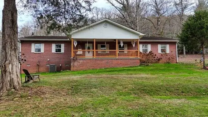 147 Sawyer Cove Road, Hayesville, NC 28904 - #1
