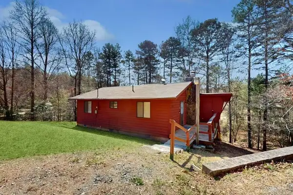 138 Morgan Hill Road, Murphy, NC 28906