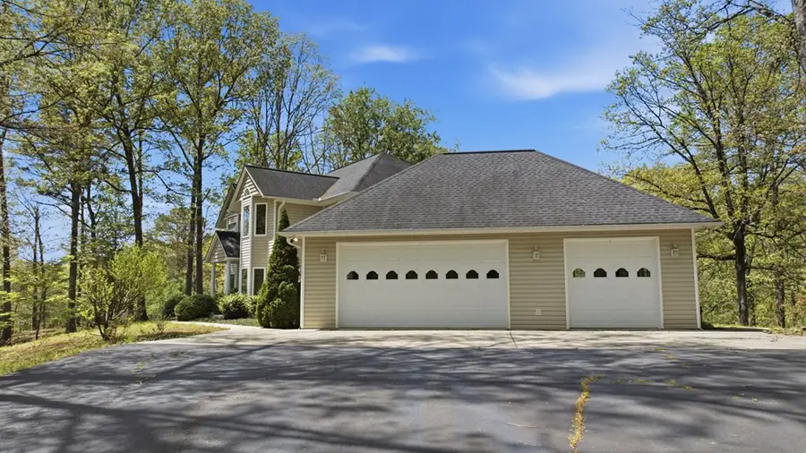 838 Peachtree Hills Road, Murphy, NC 28906 - #2