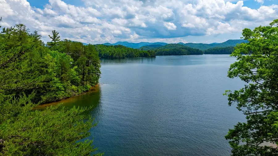 #6 Lakeside, Robbinsville, NC 28771 - #2