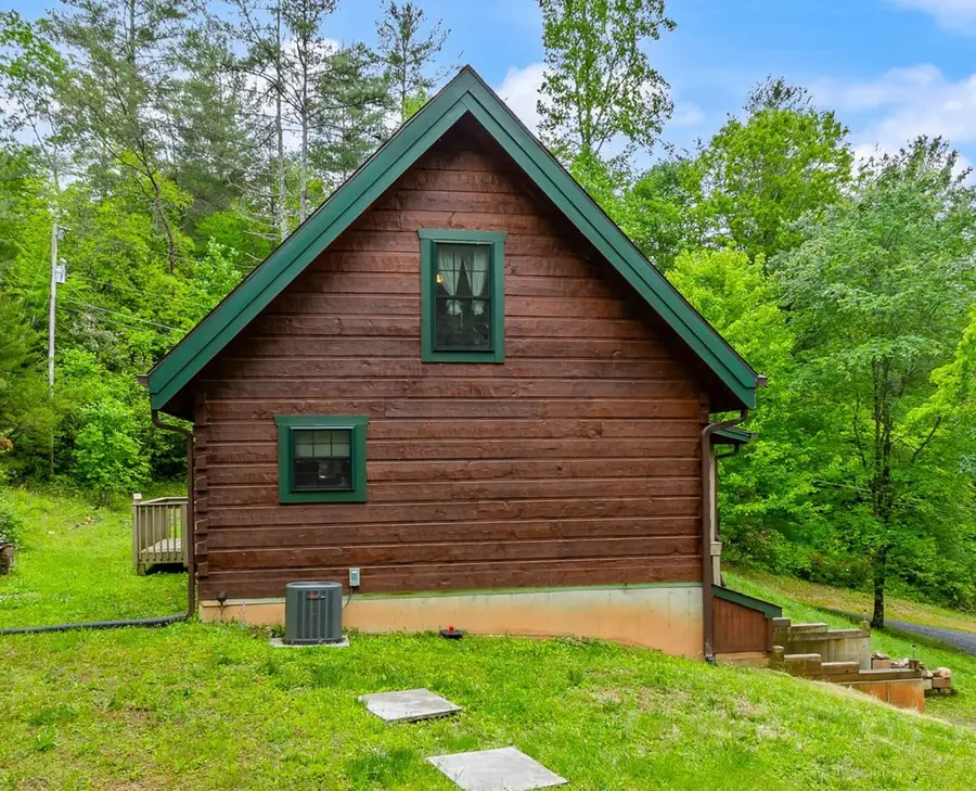 1374 Long Branch Road, Marble, NC 28905 - #3