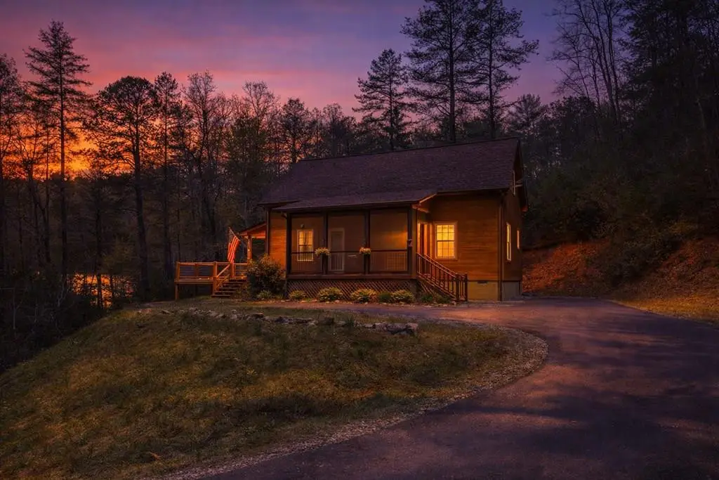 138 Hubbell Lane, Robbinsville, NC 28771 - #1