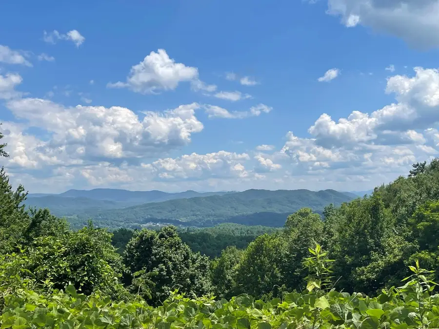 2401 E Us 64 Alt, Murphy, NC 28906 - #2