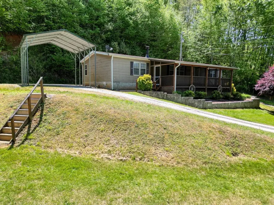 830 Canyon Road, Marble, NC 28905 - #3