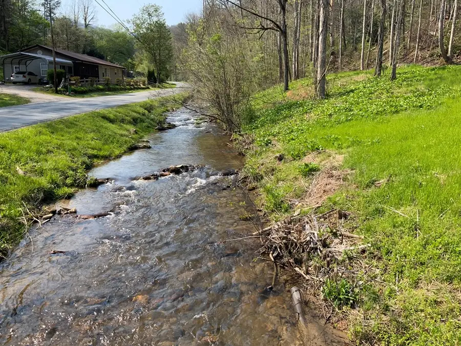 1000 Hyatt Creek Road, Marble, NC 28905 - #2